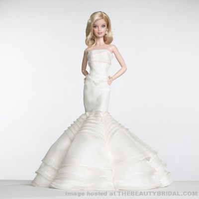 Vera-Wang-Barbie-1999-Dress