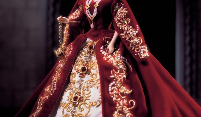 Barbie homenajea a los Huevos Fabergé en una colección de lujo