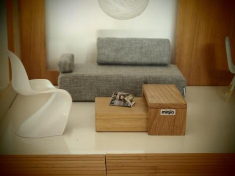 316052_285530194802143_567377987_n