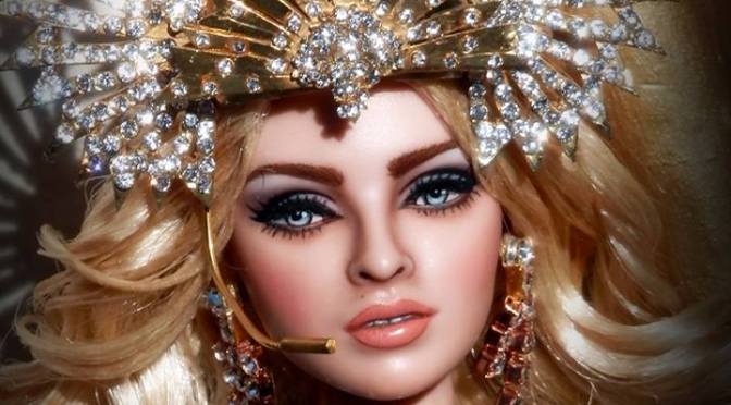 Madonna en la Super Bowl OOAK Doll, de OskArt Dolls