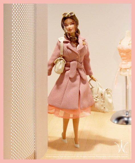 03VeroniqueFashionPlateBrunette