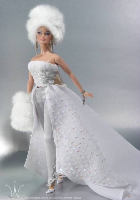 04VeroniqueDiamondDusted