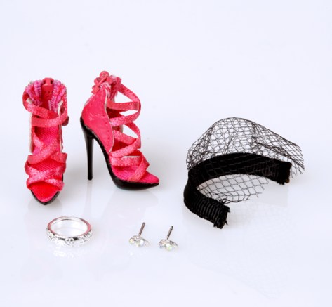 13EugeniaAfterTonightAccessories