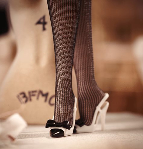 Bouclé Beauty Barbie Doll