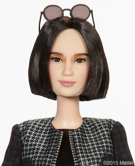 Eva Chen_headshot_4.24