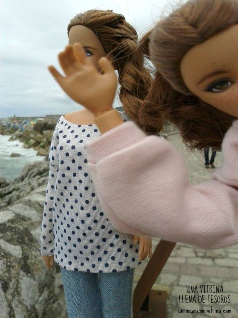 11258642_10205229561951002_1b