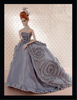 06VanessaTrueRoyalty2