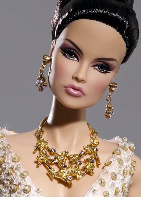 11VanessaMonacoRoyaleFace