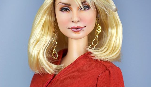 Barbie vuelve a convertirse en Samantha Jones, de Sexo en Nueva York