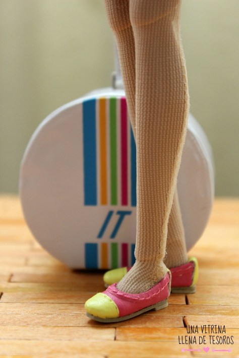 IT Airways Poppy Parker