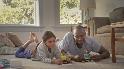 barbie_dadsplay_yogax