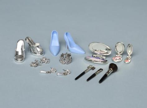 Classic Glamour Evelyn Weaperton4