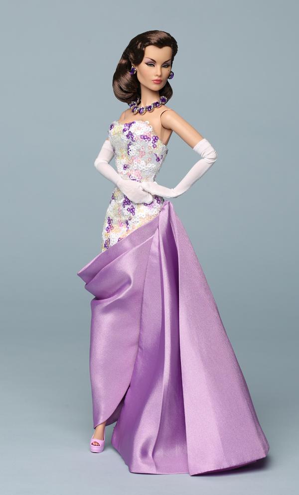 Glittering Gala Evelyn Weaperton1