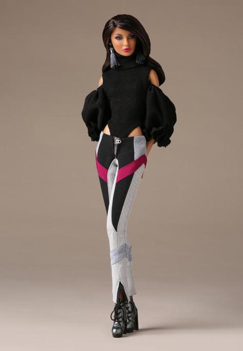 Neo-Romantic Rayna Ahmadi 1