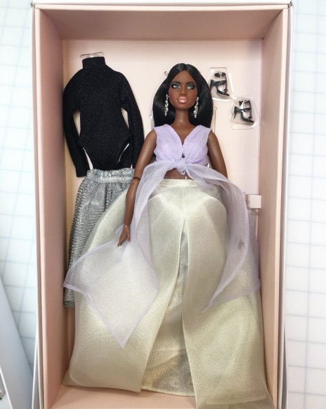 37106252_637194496648_1746314924956581888_o