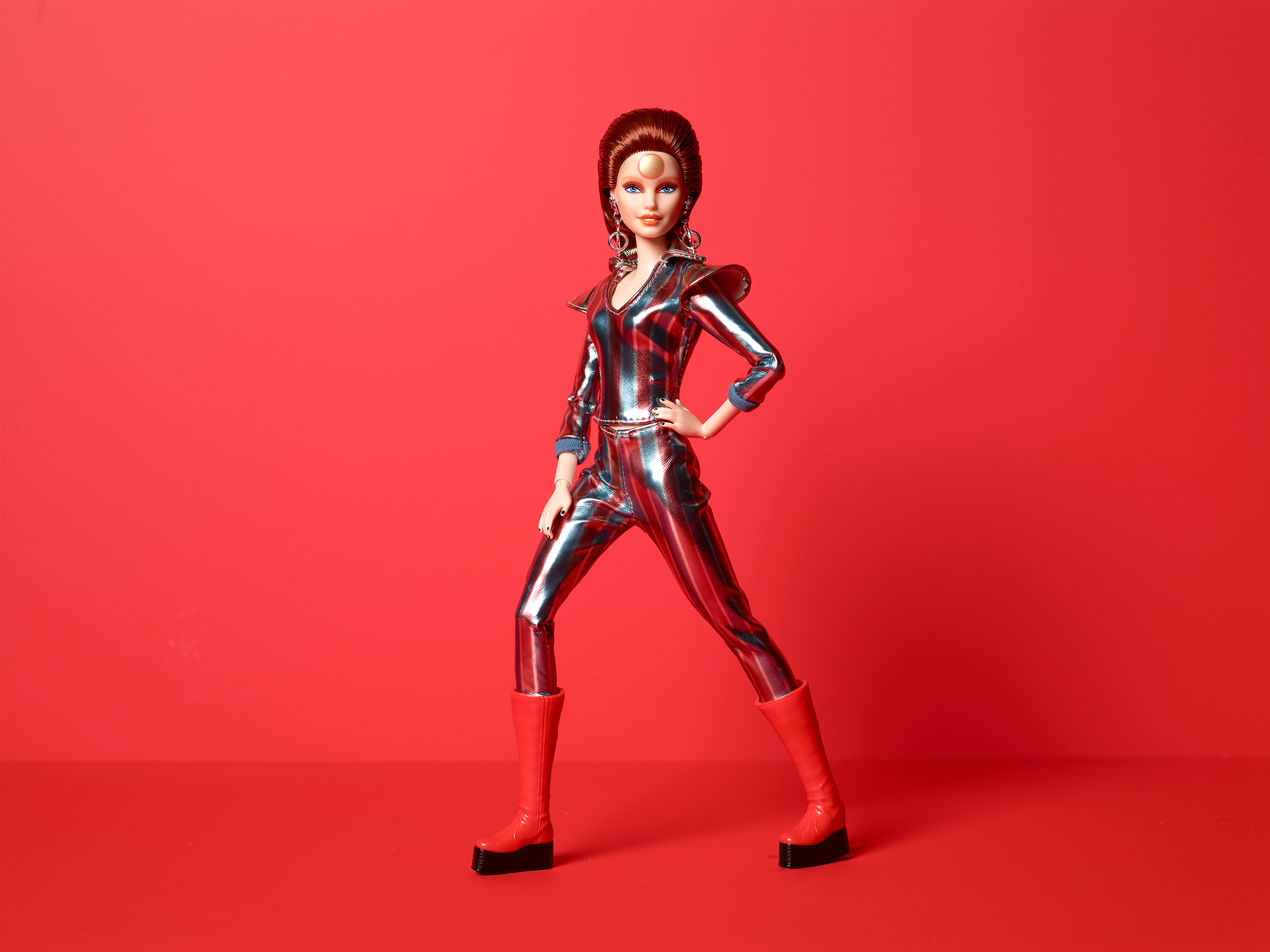 2019Barbie_DavidBowie3