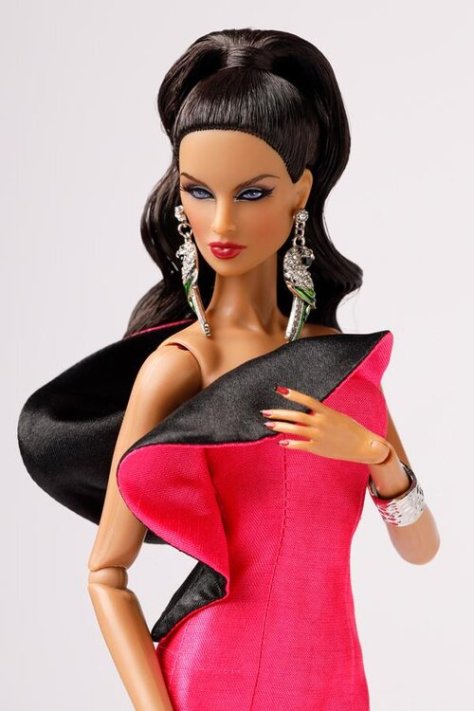 Lowres_91472_CU2_Tatyana_Vivid_Paradise