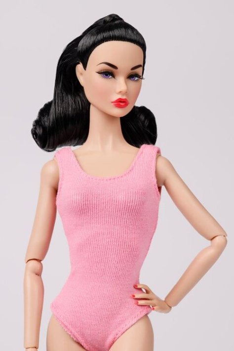 Lowres_PP162_CU_Poppy_Parker_fab