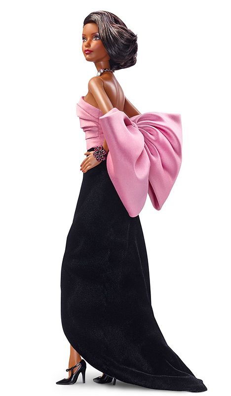 2018-Barbie-Yves-Saint-Laurent-Doll-3-002