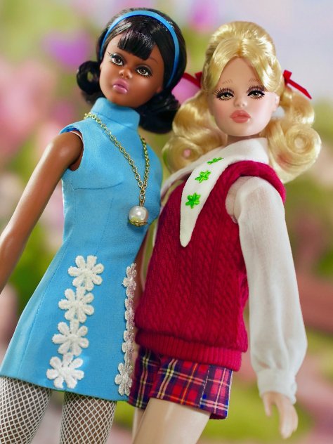 Basket for Two ARGIGI & BRIGIGI Fashion Doll Gift Set