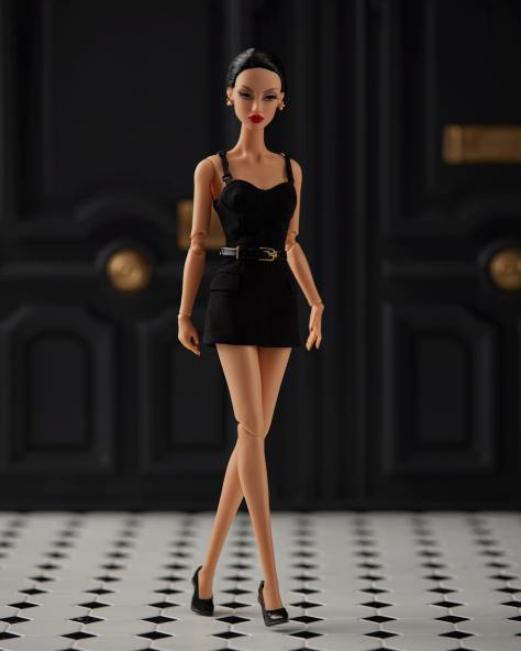 SERIES PARIS Model NO.8.5 Raven Edition
