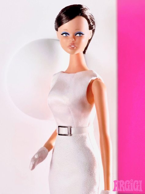 Stellar Hue ARGIGI Fashion Doll